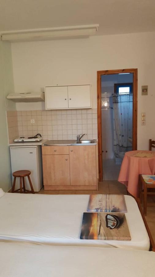 Esperides Apartment Баци Екстериор снимка